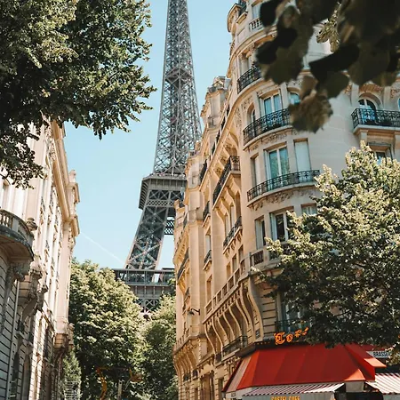 아파트 Bright Close To Bastille